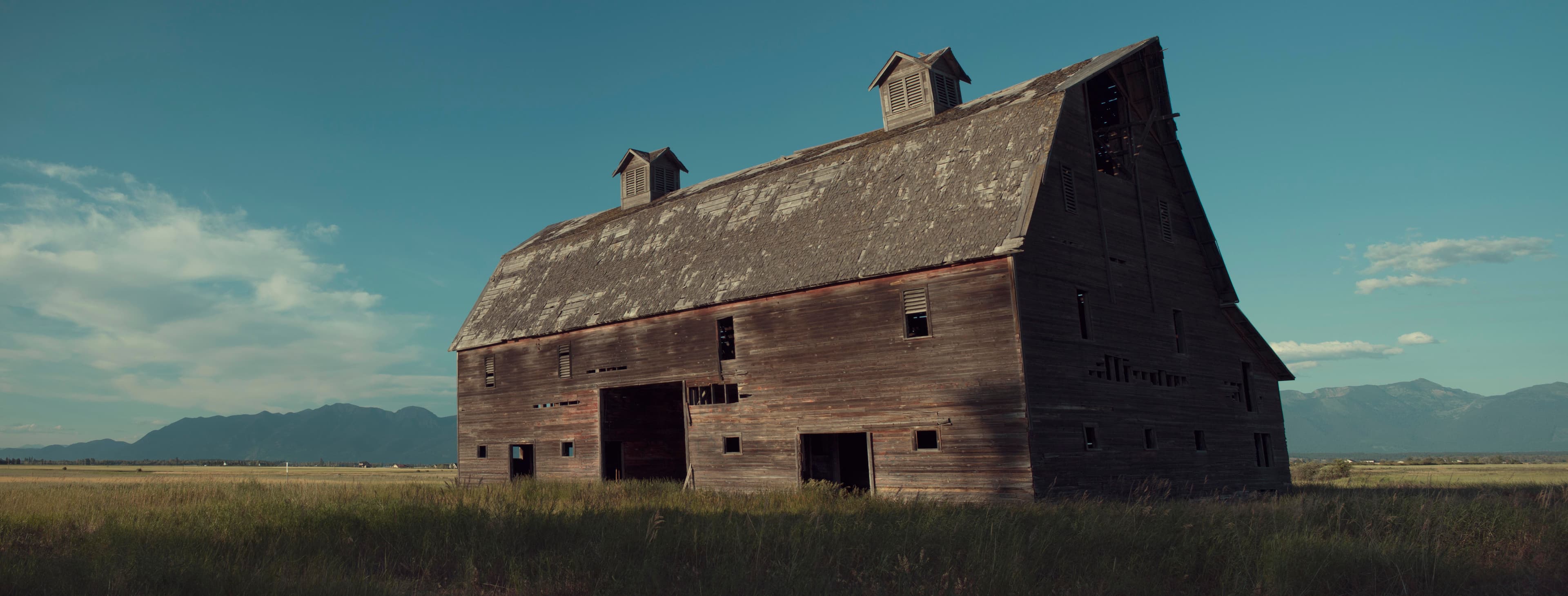 Cover Image for Historical Porter Ranch Barn