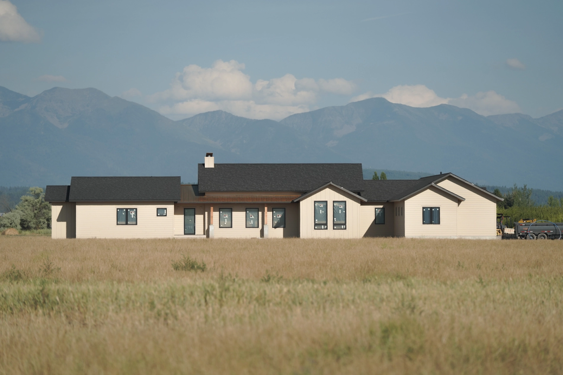 Latest progress on siding installation